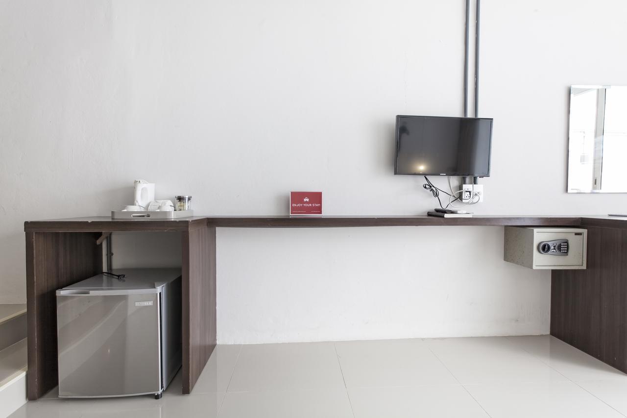 Zen Rooms Basic Nanai Phuket Patong Exterior foto