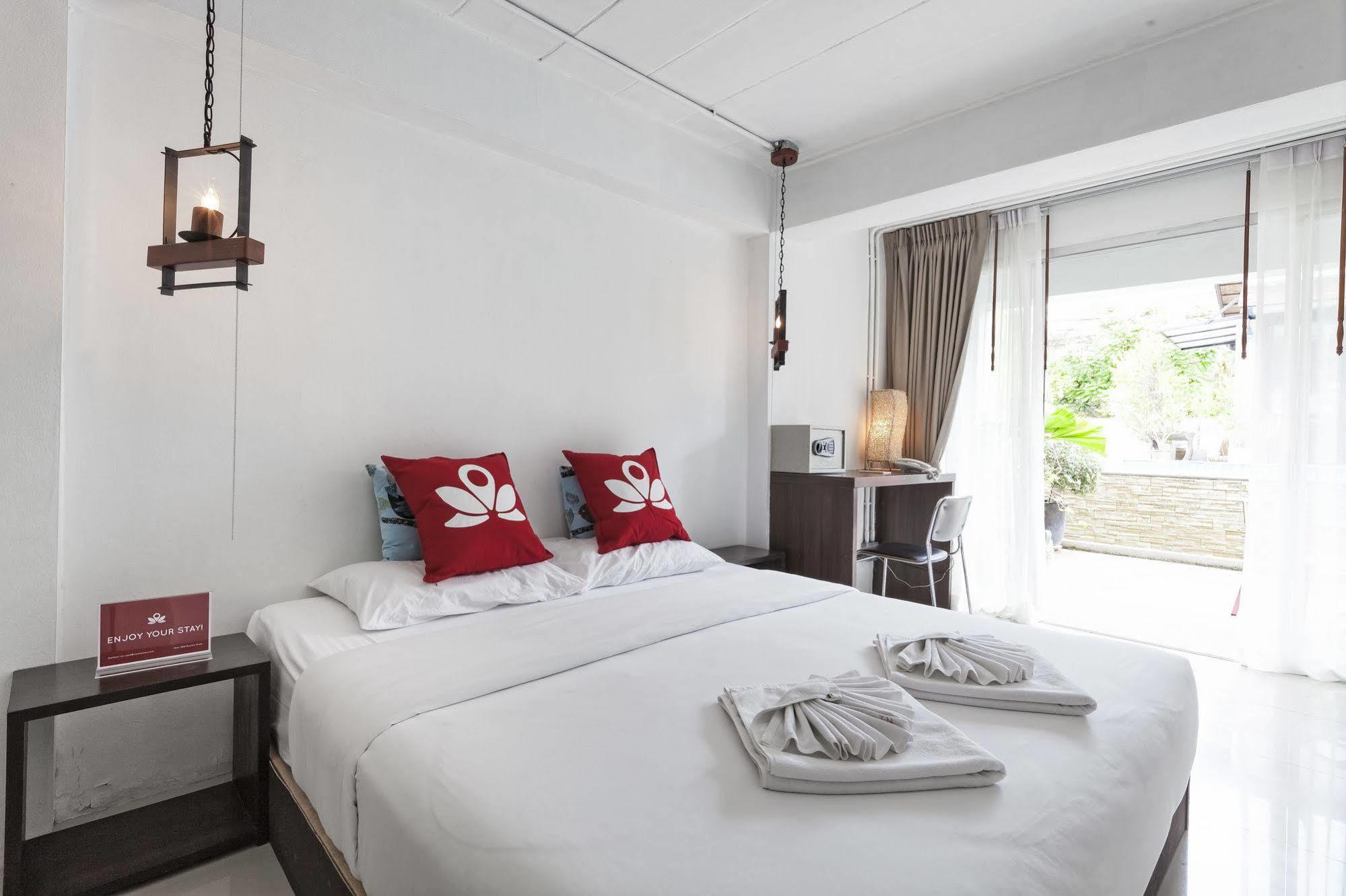 Zen Rooms Basic Nanai Phuket Patong Exterior foto