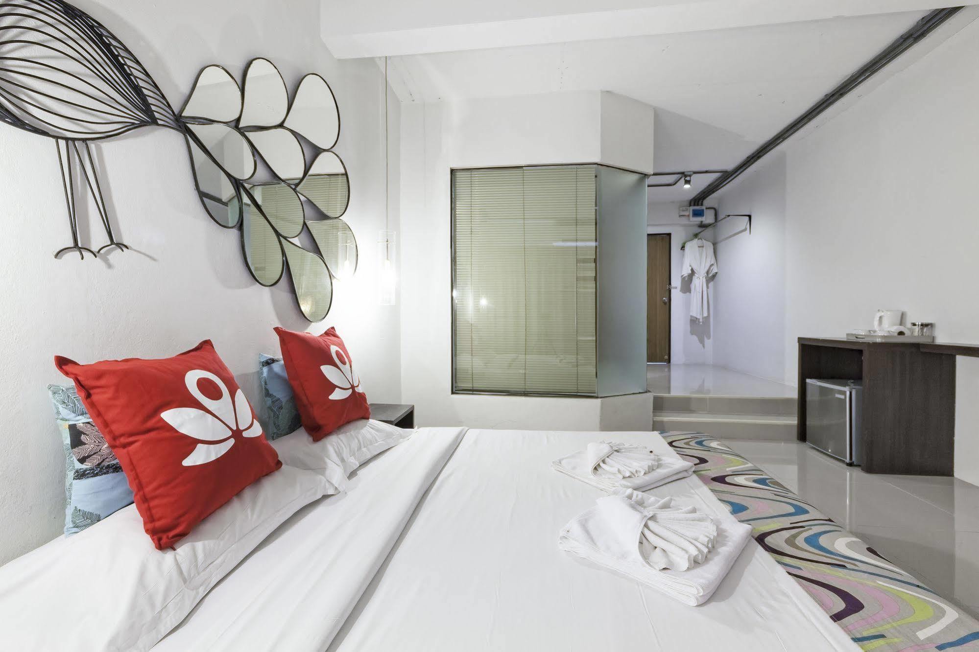 Zen Rooms Basic Nanai Phuket Patong Exterior foto