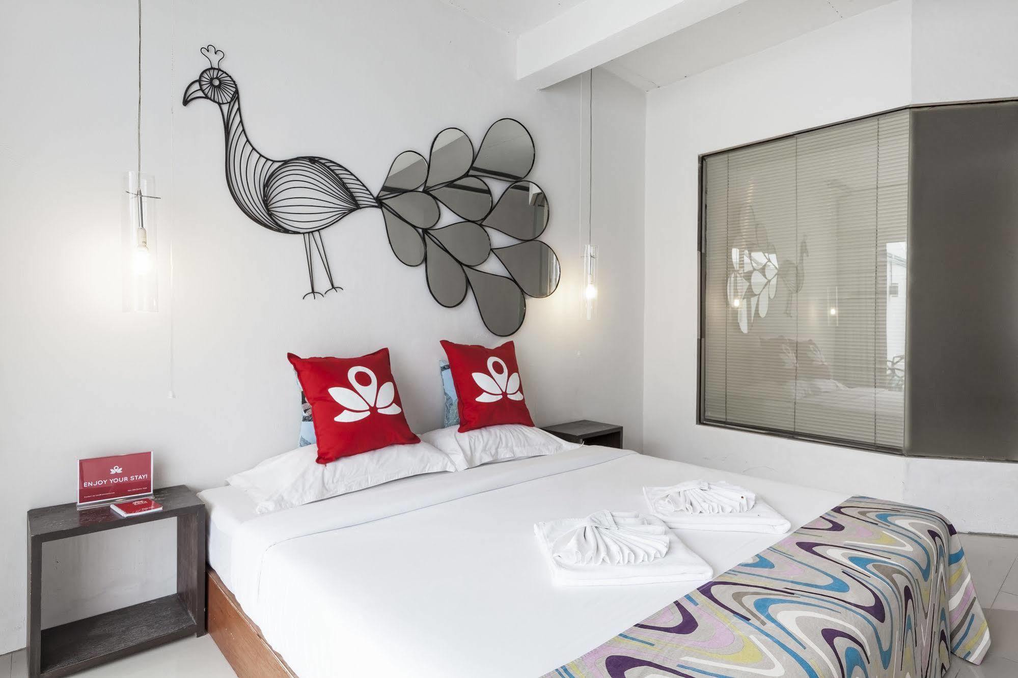 Zen Rooms Basic Nanai Phuket Patong Exterior foto