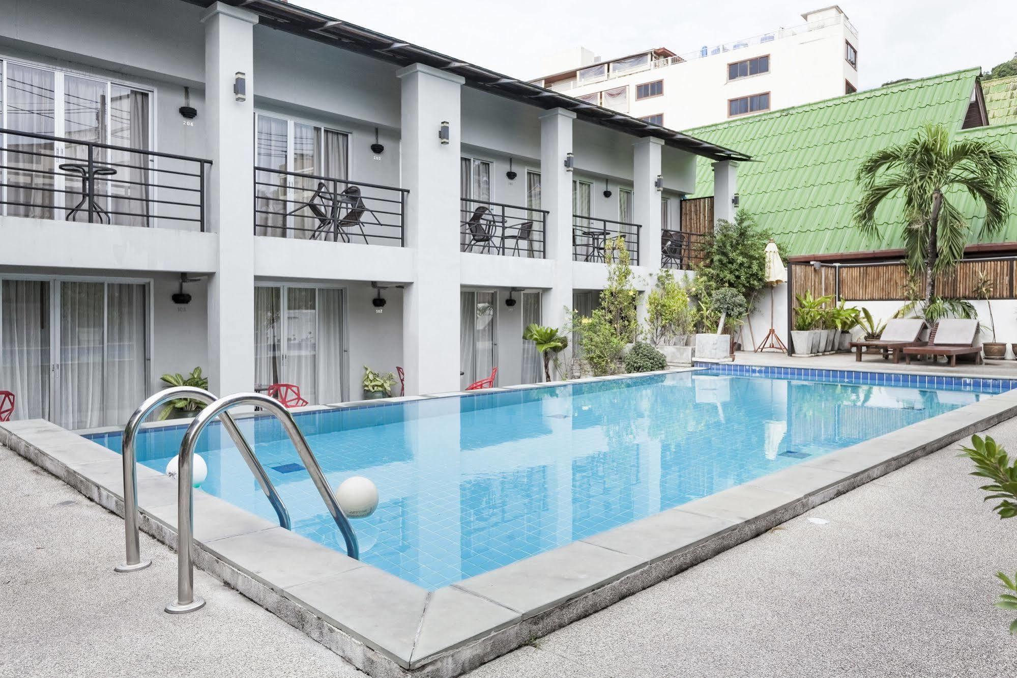 Zen Rooms Basic Nanai Phuket Patong Exterior foto